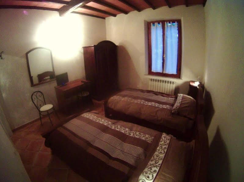 Bed and Breakfast Casa Cecchi Val di Pugna Exterior foto